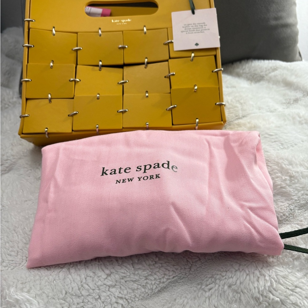 Kate Spade Mustard Woven Shoulder Bag - Picture 14 of 14